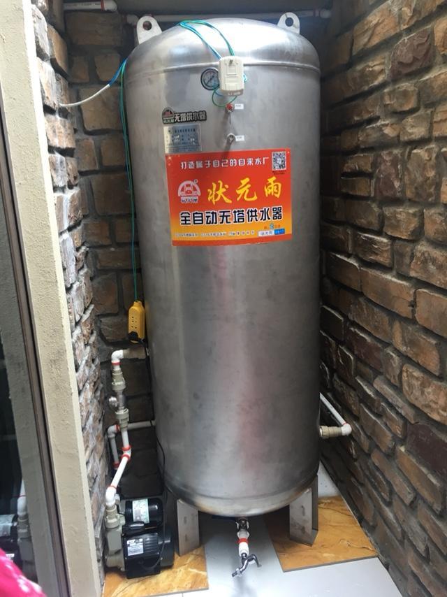 無塔供水器壓力罐與增壓泵在解決水壓不足問題上的優劣盤點