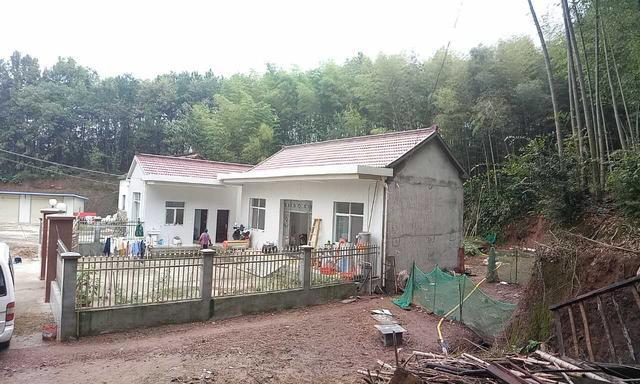 農村自建小院壓力罐供水安裝過程