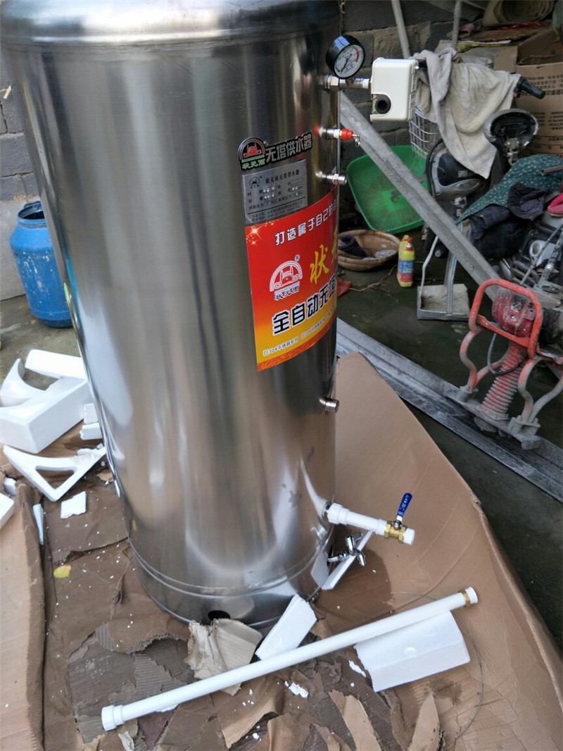 狀元雨無塔供水器壓力罐農村安裝實拍
